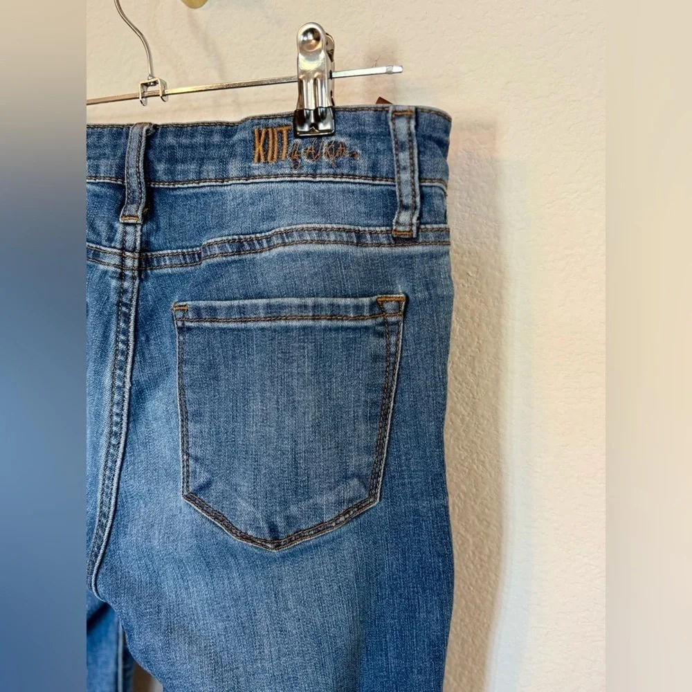 Kut From The Kloth Catherine Mid-Rise Boyfriend Jean- Size 0 - Picture 6 of 9